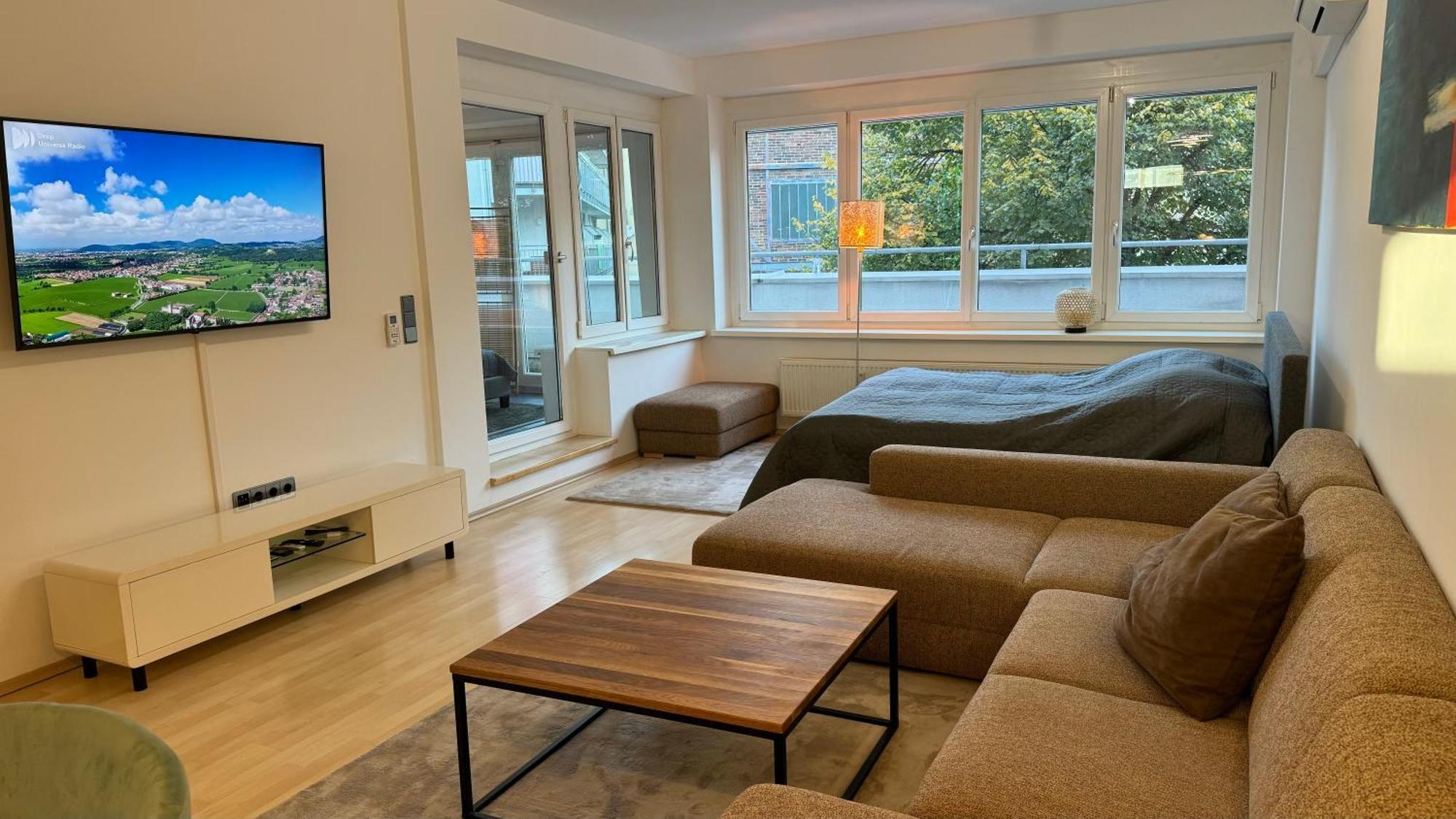 City Apartement Linz Fuer 5 Gaeste Mit Self-Checkin Und Kueche エクステリア 写真