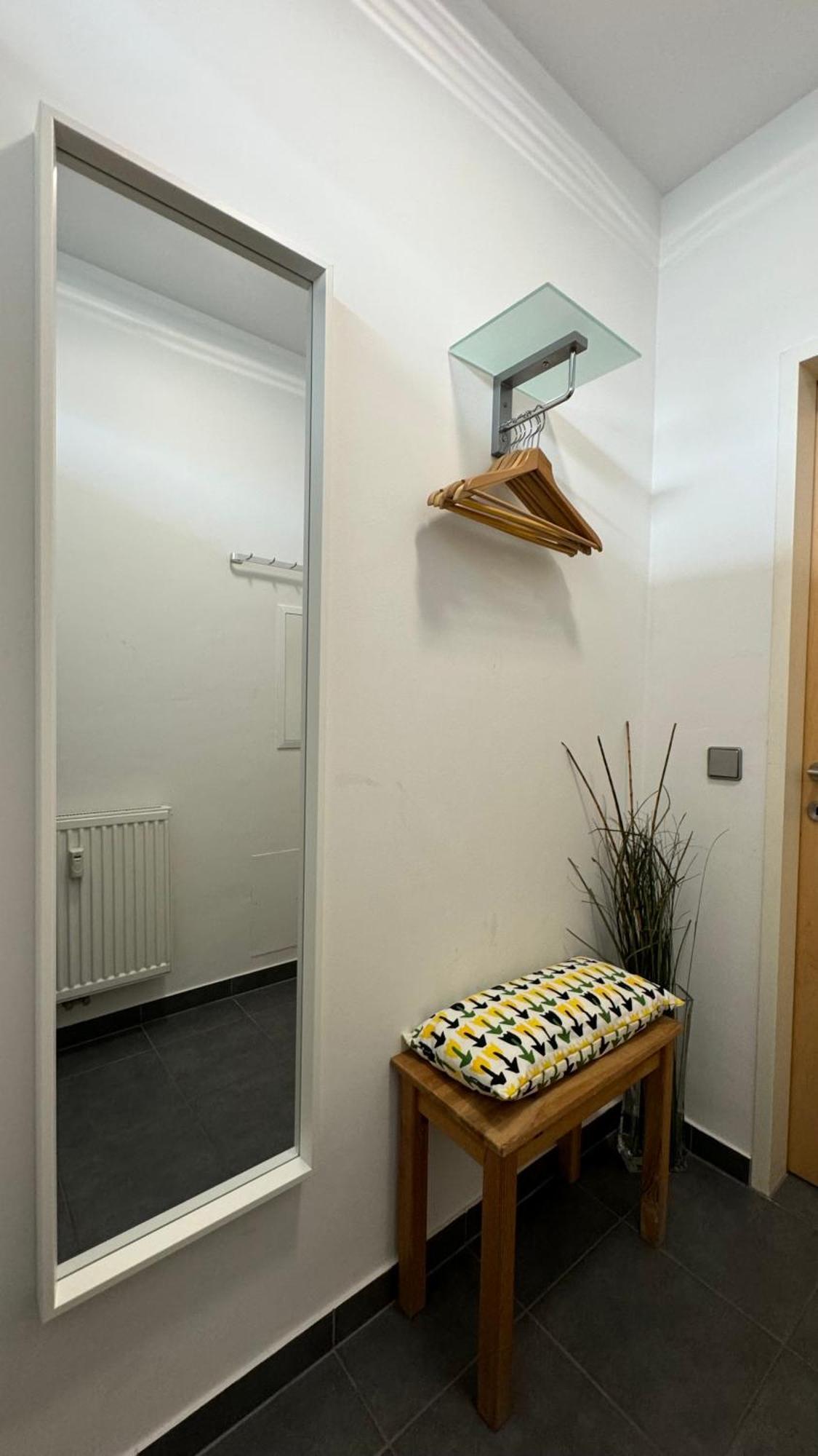 City Apartement Linz Fuer 5 Gaeste Mit Self-Checkin Und Kueche エクステリア 写真